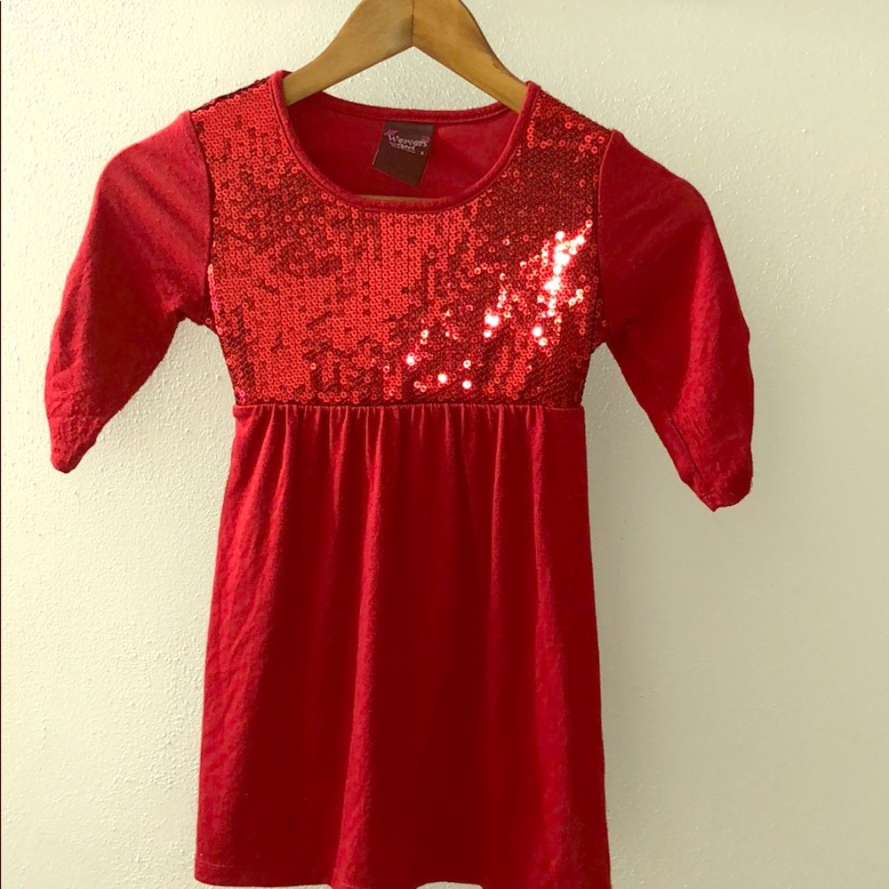 Girls red 3/4 top with sequins